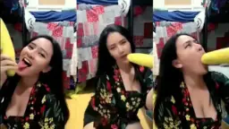 Berlian Ochi Mainin Payudara Nyepong Timun Besar Video by SpankBang