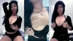 Aulmii Jilat-jilat Uting Basah (AwwBaby) Video by PornHub Aulmii Jilat-jilat Uting Basah (AwwBaby) Video by PornHub