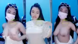 Miss Azeel show Toket bulat bening masih Kenyel Video by PlayBokep
