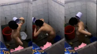 Ngintip Tante Tobrut Mandi Video by FapHouse