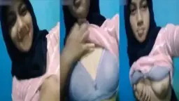 Abg Hijab Cantik Pamer Toket Mulus Video by xHamster