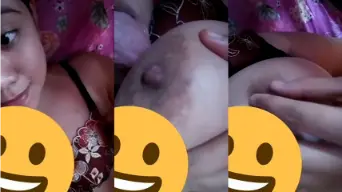 Mbak Nadia Pelintir Uting Susu Gede Video by YouJizz
