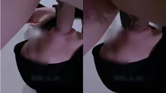 Hijab Hitam Ngemut Ganas di Toilet Video by SpankBang
