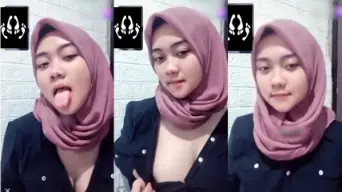 VCS Bareng Sherly Hijabers Toge Video by xNxx