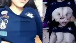 Cewek Sexy Amoy Pamer Payudara Video by YourPorn
