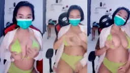 Chiaasandra Remas Susu Nenen Video by YouJizz Chiaasandra Remas Susu Nenen Video by YouJizz