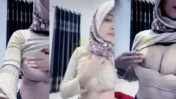Nella Jilbab Cantik Keluarkan Susunya Video by HQporner