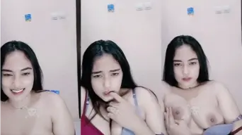 Kak Xaquila Remas Tetek Bling2 Video by TXXX
