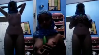 Viral Lesyah Jilbab Terbaru Pakai Timun Video by Tube8