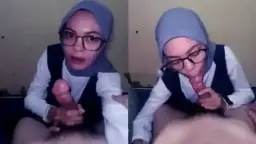 Cewek Hijab Suka Isep Kontol Video by xNxx